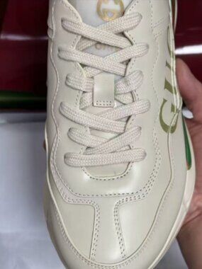 Gucci Ivory Leather Logo Print Sneakers